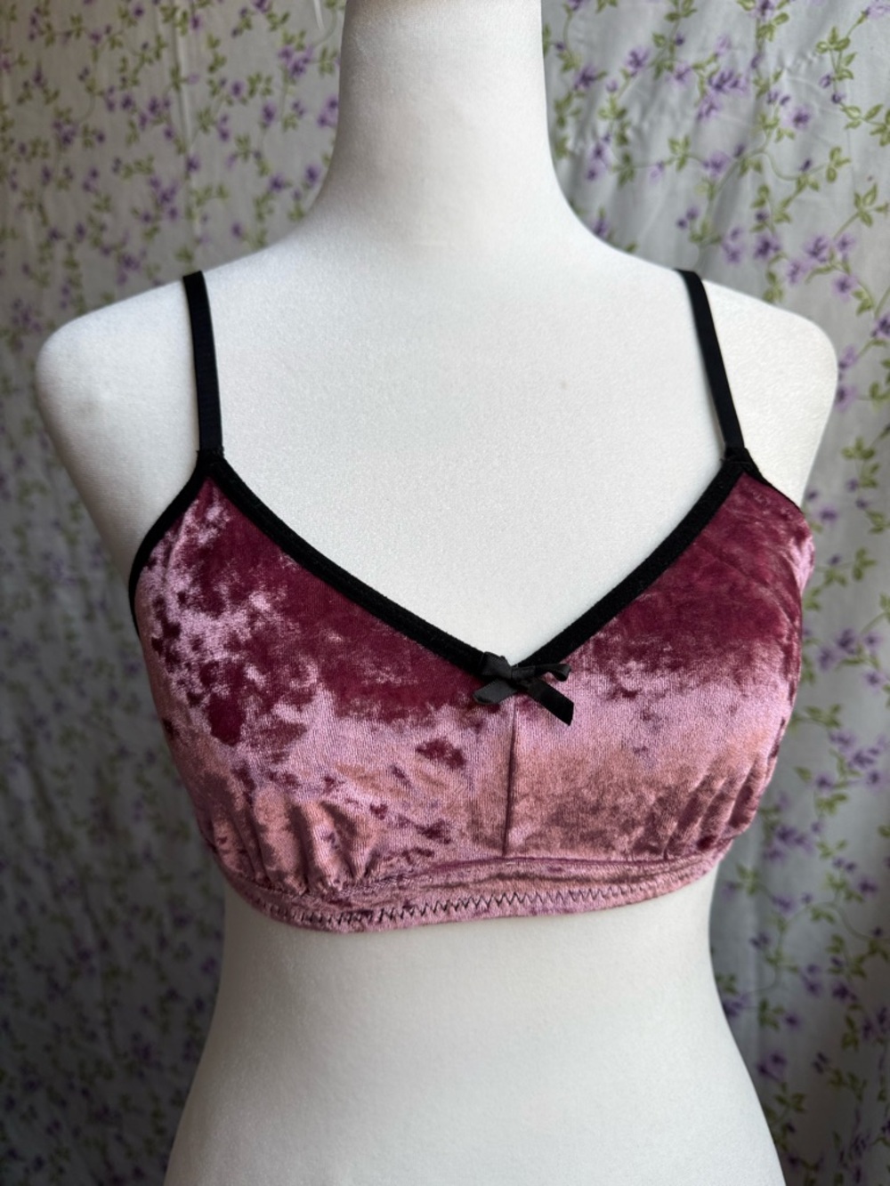Velvet Wireless Bralette - Mauve Pink